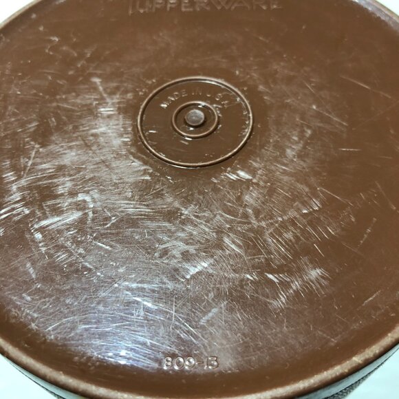 Vintage Brown Tupperware Servalier Canisters Set of 3 - Picture 5 of 7